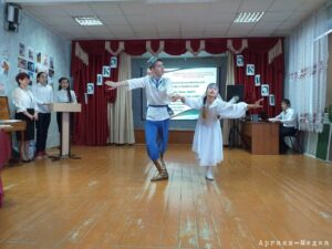 В Аргаяше начался межрегиональный театрализованный фестиваль "Здравствуй, сказка"